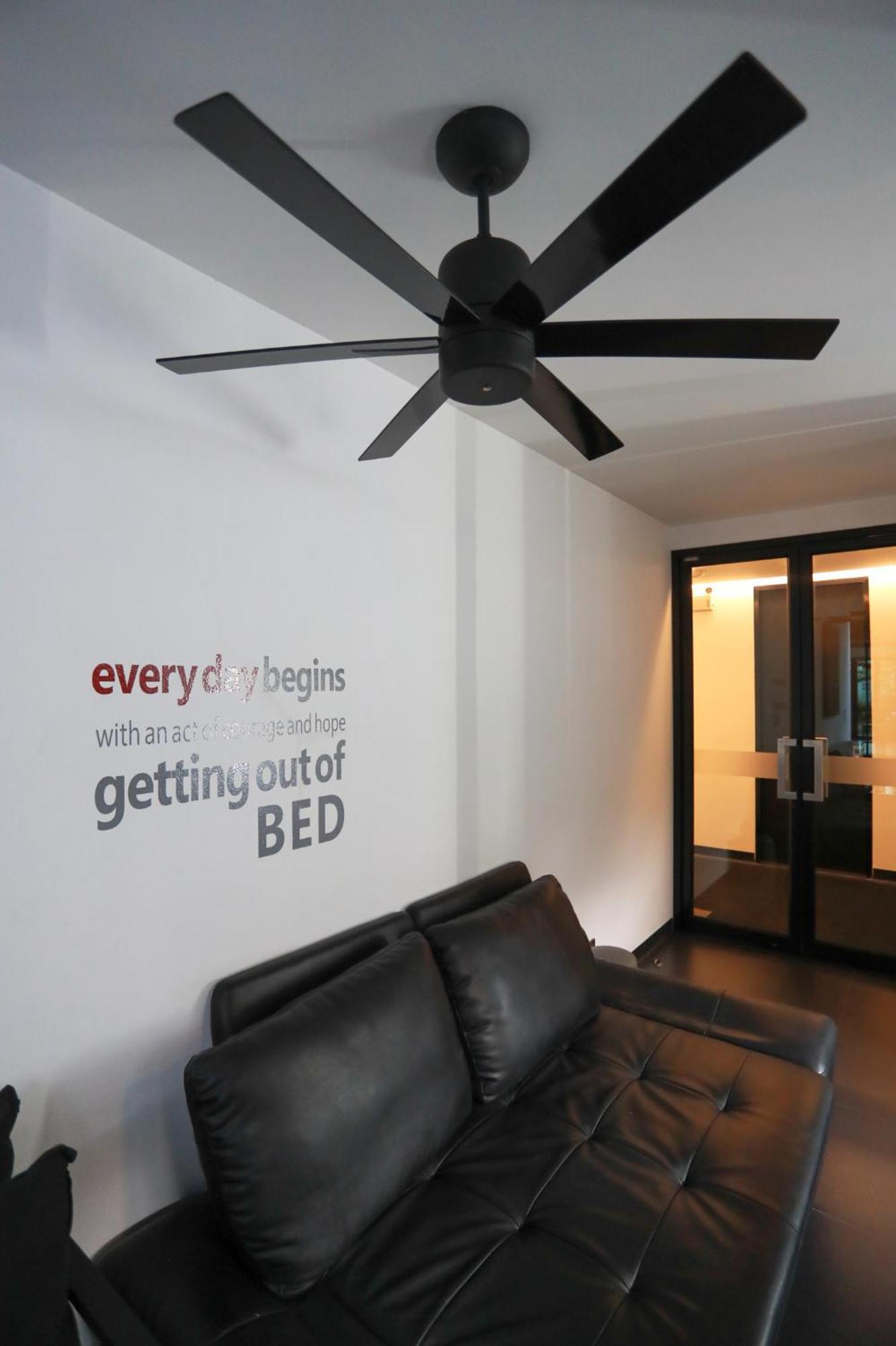 Bed Chiangmai Gate- Adults Only Hotel Chiang Mai Bagian luar foto