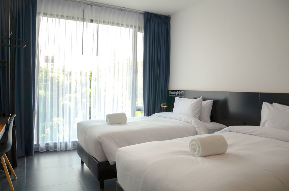 Bed Chiangmai Gate- Adults Only Hotel Chiang Mai Bagian luar foto