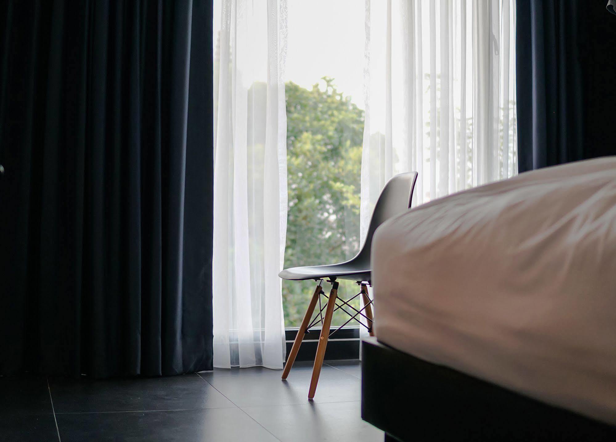 Bed Chiangmai Gate- Adults Only Hotel Chiang Mai Bagian luar foto