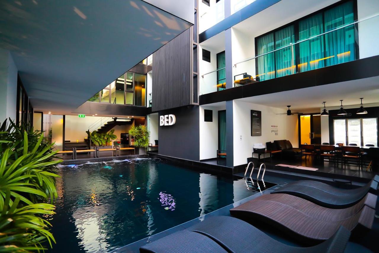 Bed Chiangmai Gate- Adults Only Hotel Chiang Mai Bagian luar foto